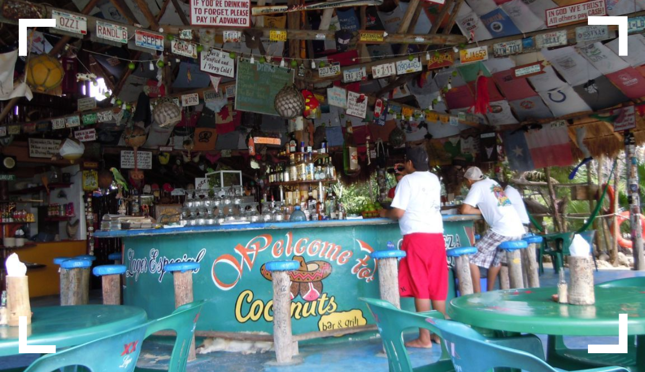 Coconuts Bar and Grill Cozumel