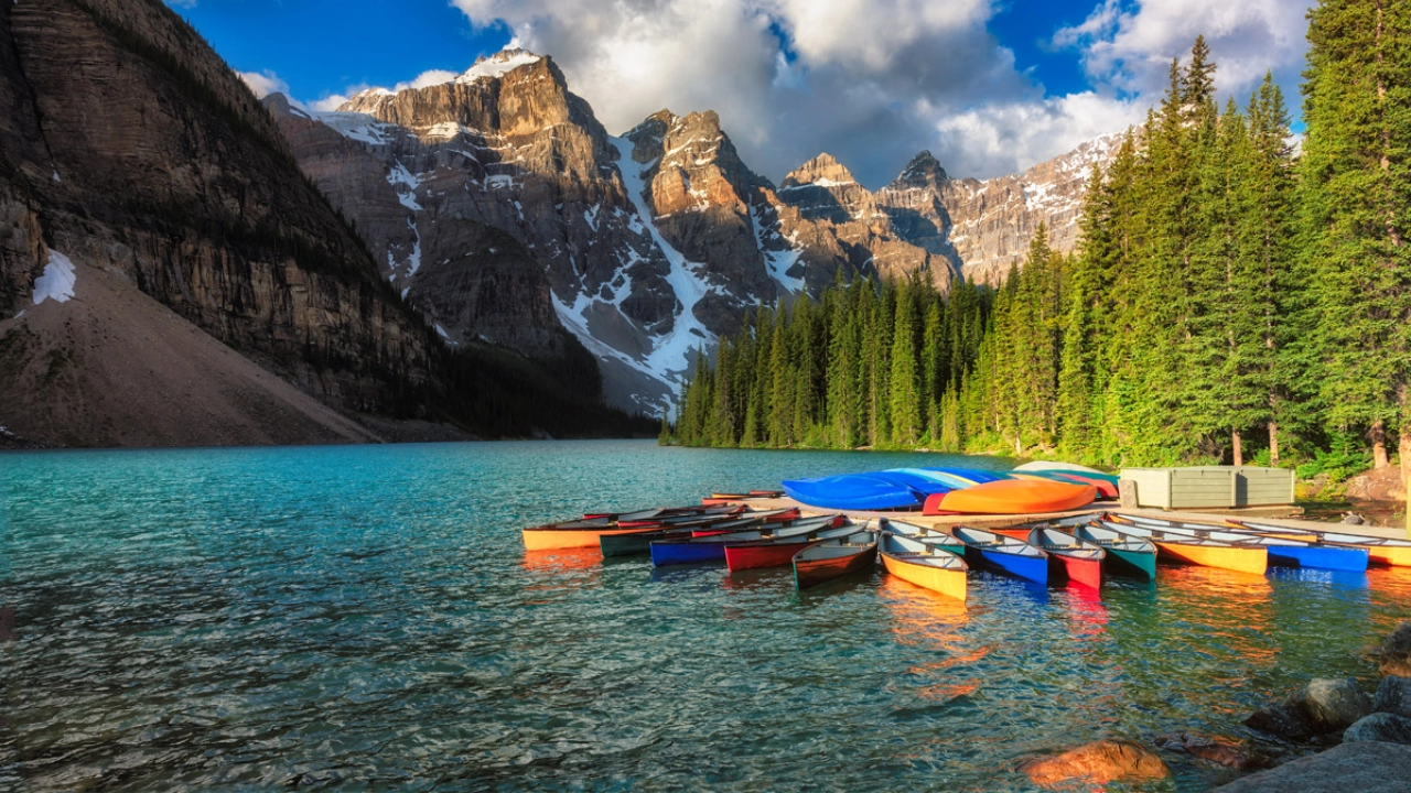 Summer Vacation in Banff National Park – Rocky Mountain Views