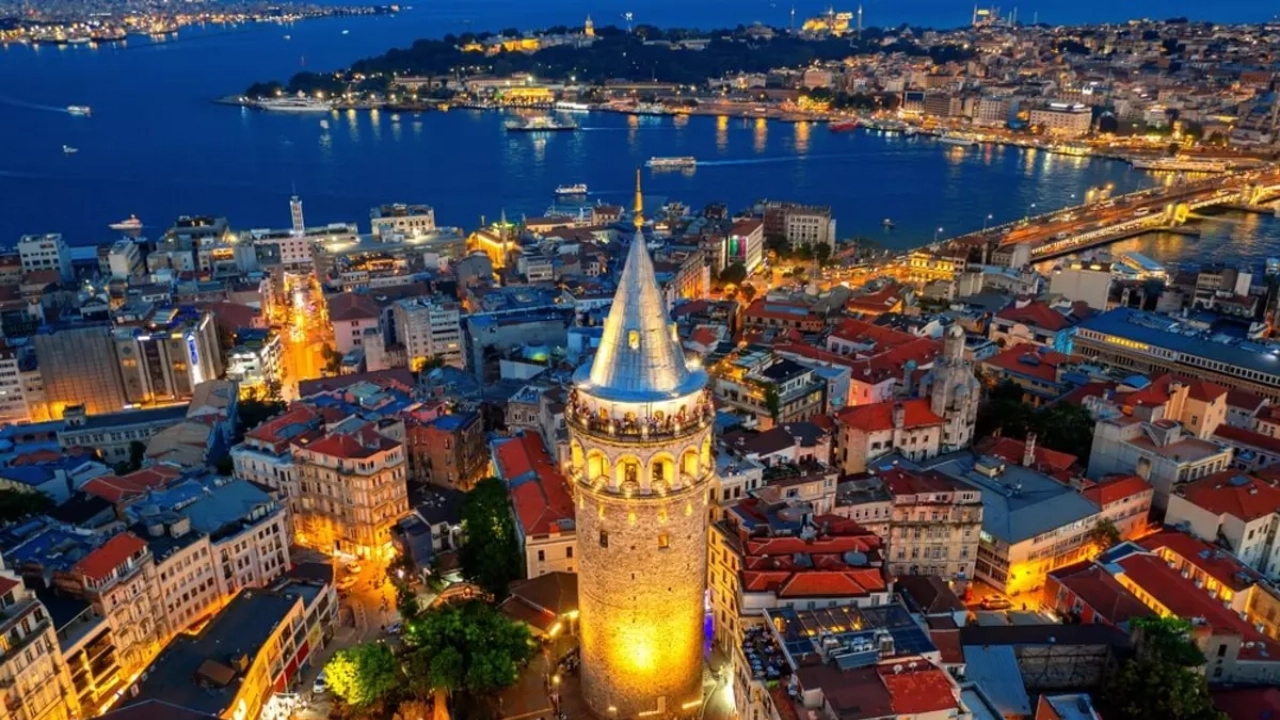 Summer Vacation in Istanbul – History & Vibrant Summer Nights