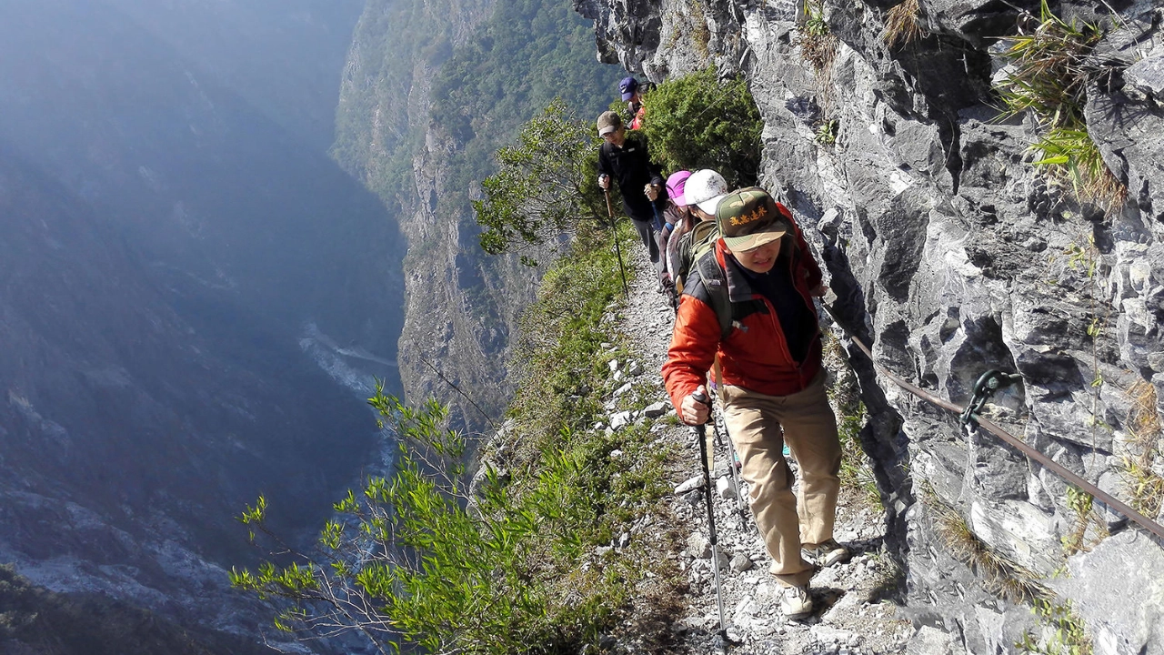 Summer Vacation in Taroko Gorge – Hiking & Nature Trails